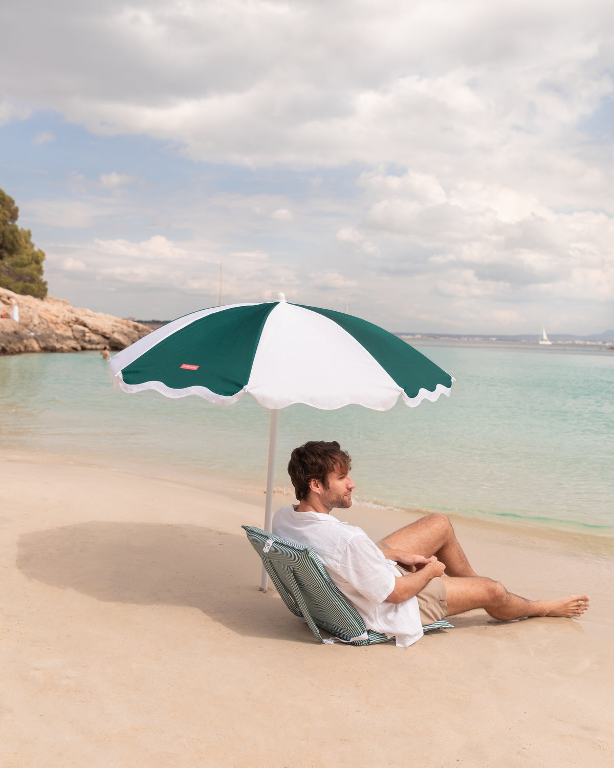 Umbrellas Sea La Vie